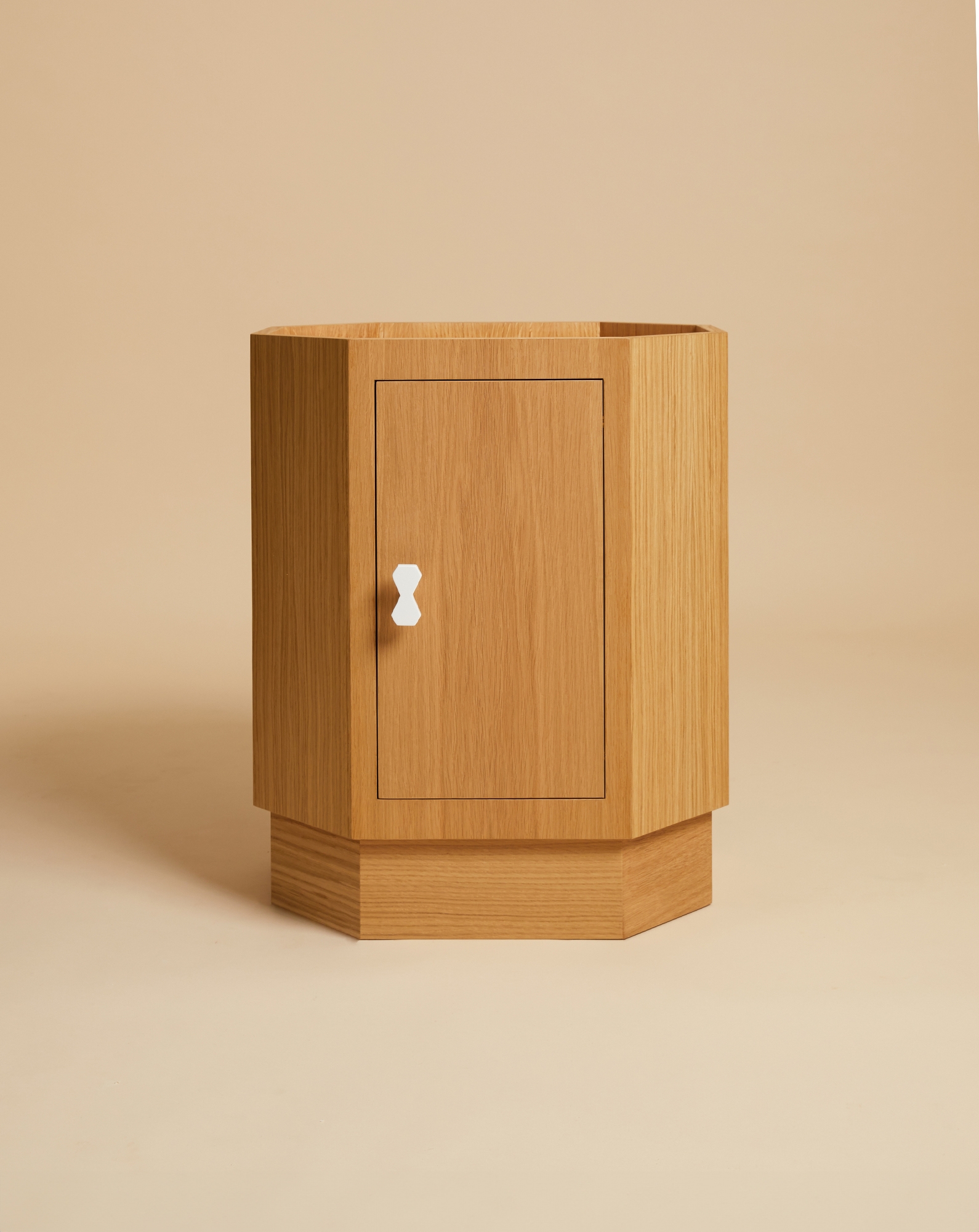 Otto Nightstand - L - Studio EBUR - Monde Singulier