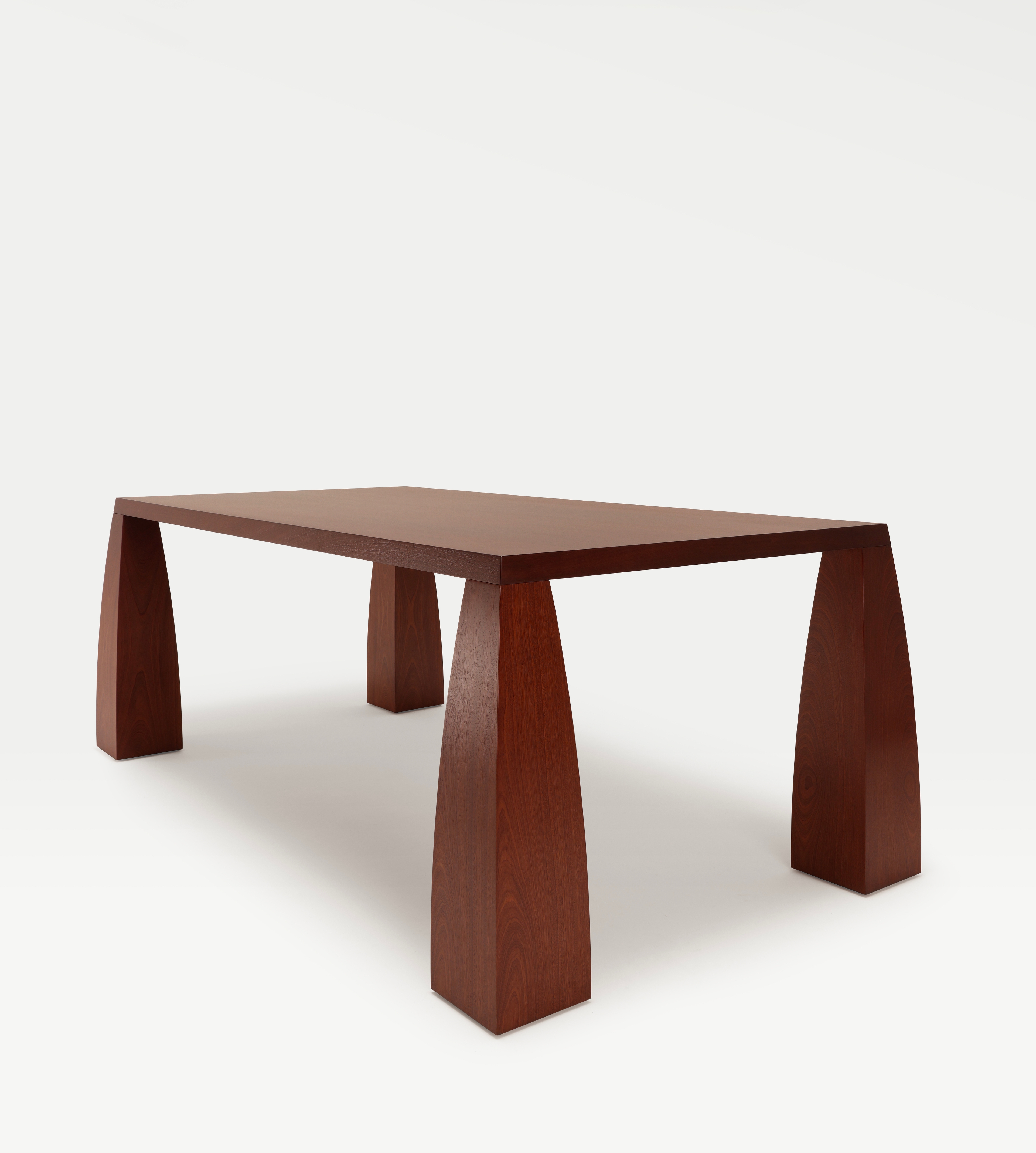 Khram dining table, Racines, Aède Studios