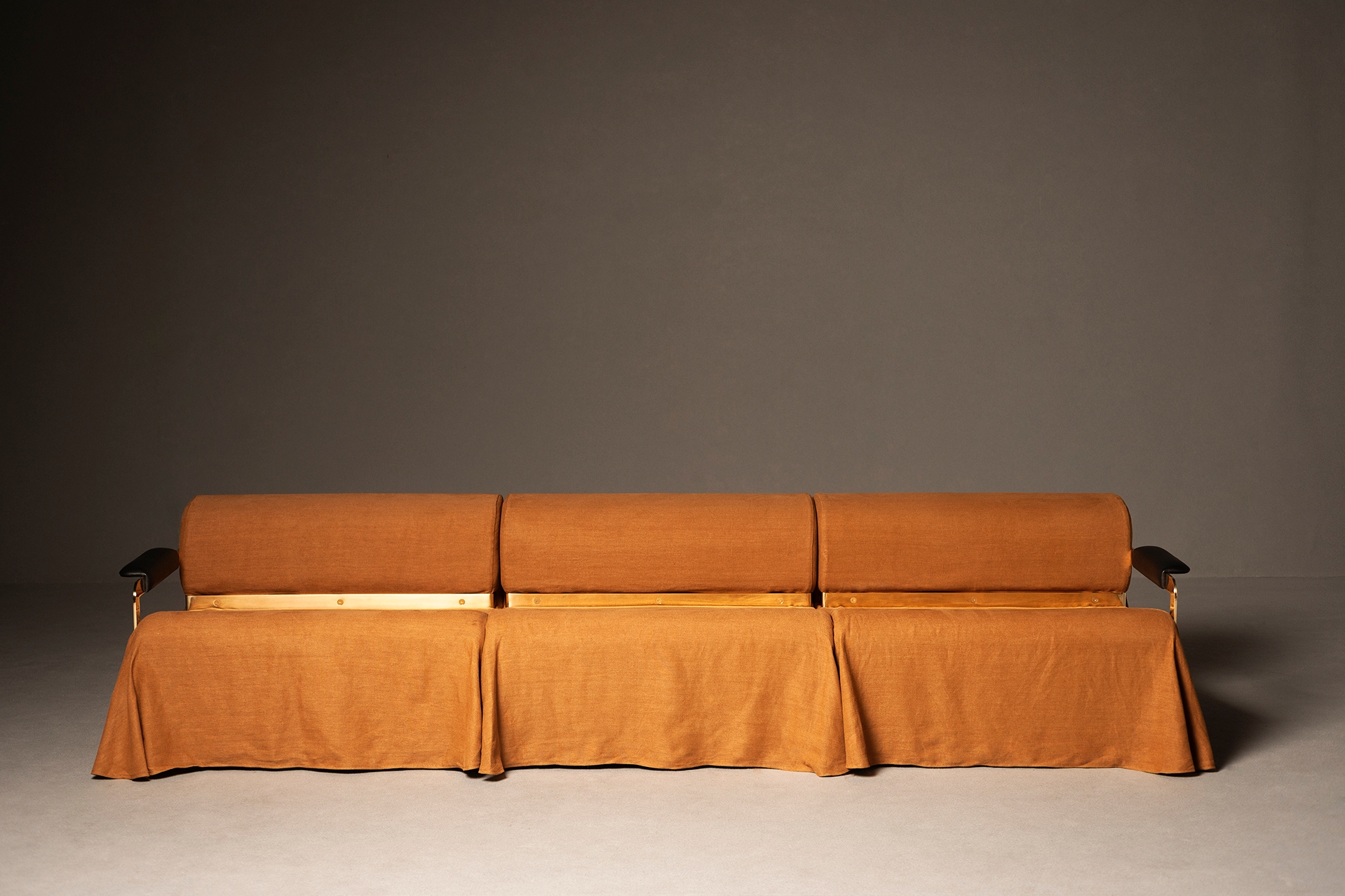 Drop 02, Interni Venosta