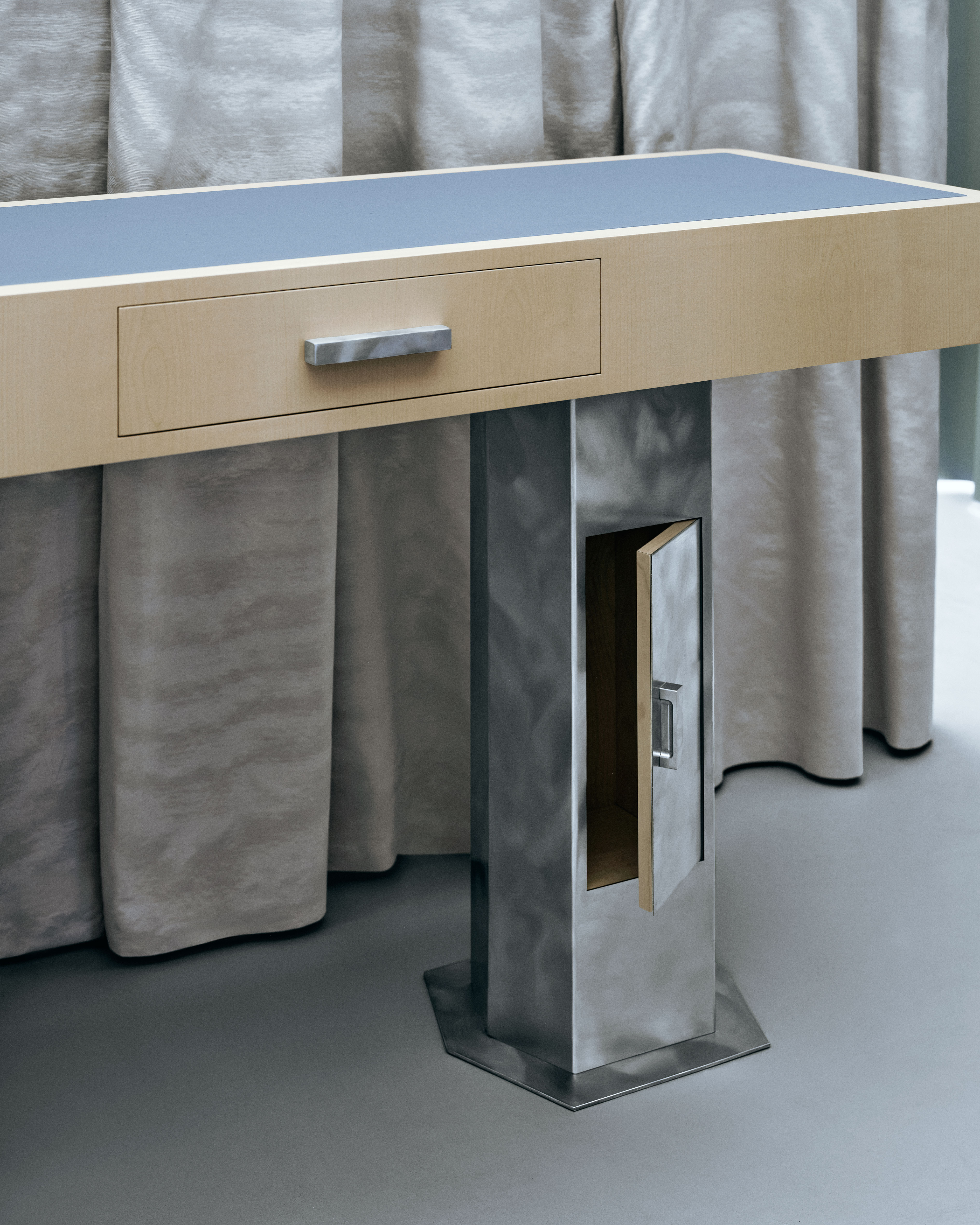 Console, 2093, Garance Vallée 04