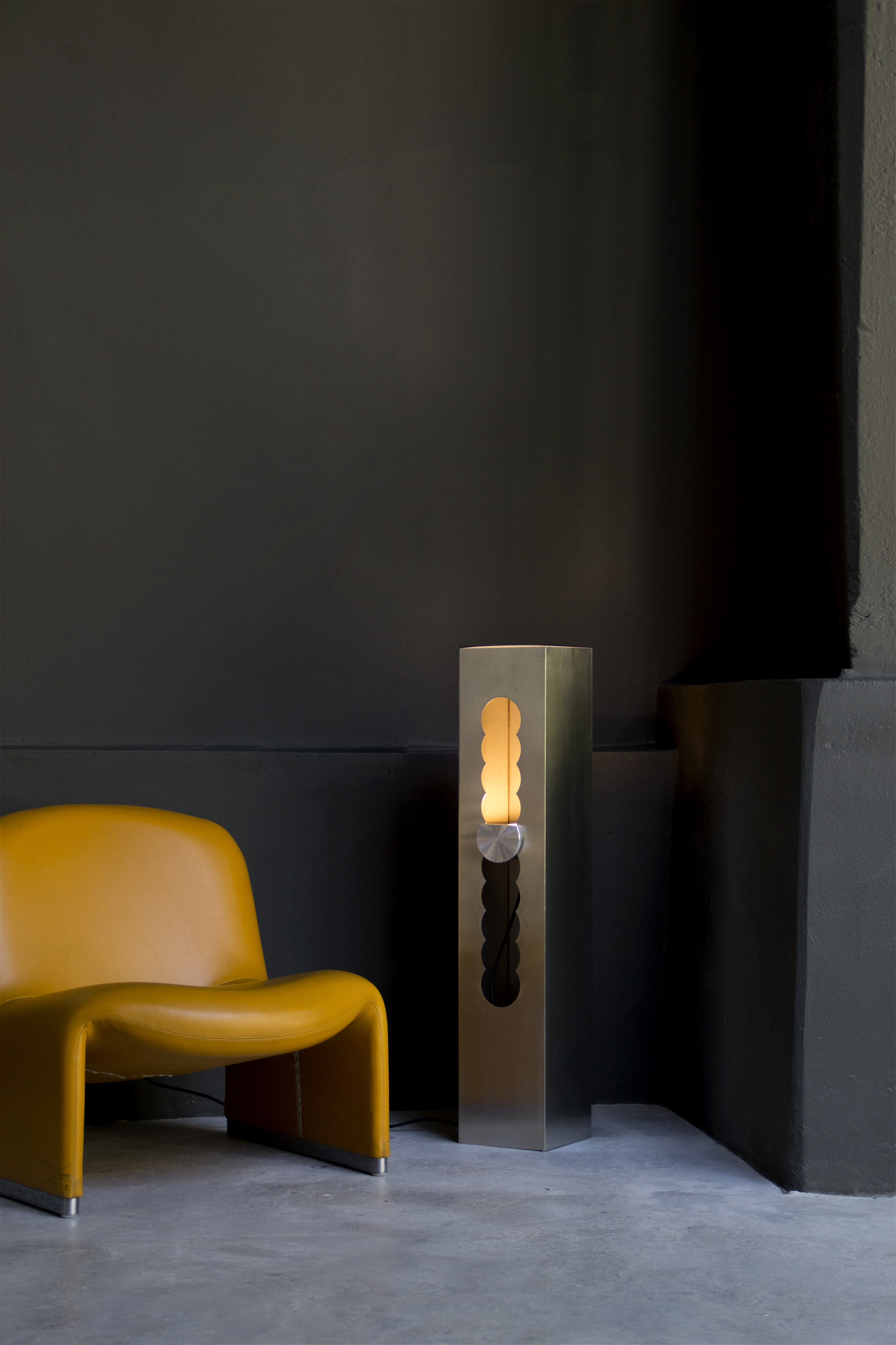 Floor Lamp, Captive, Nagot 06