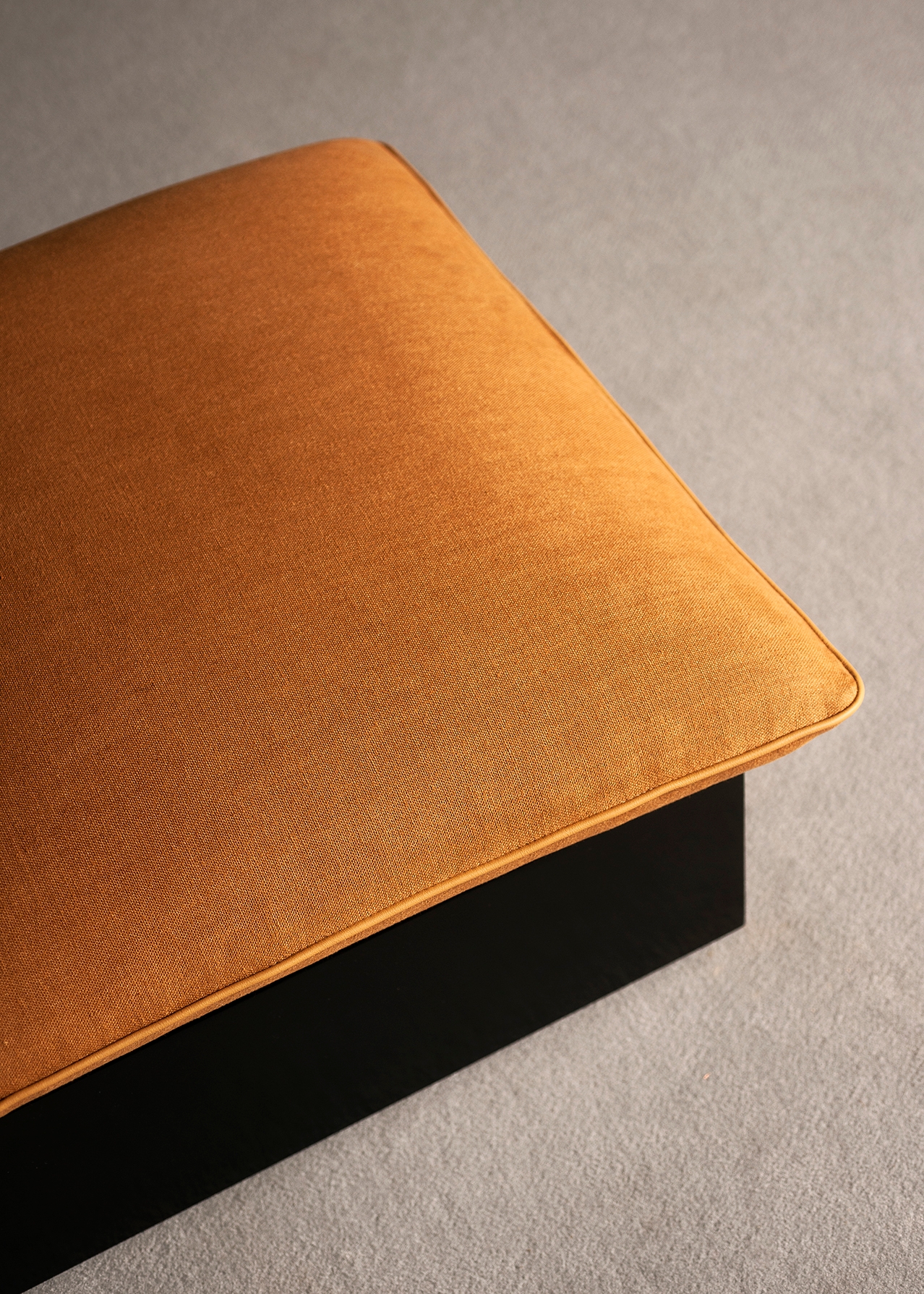 10 pouf, Drop 02, Interni Venosta 03