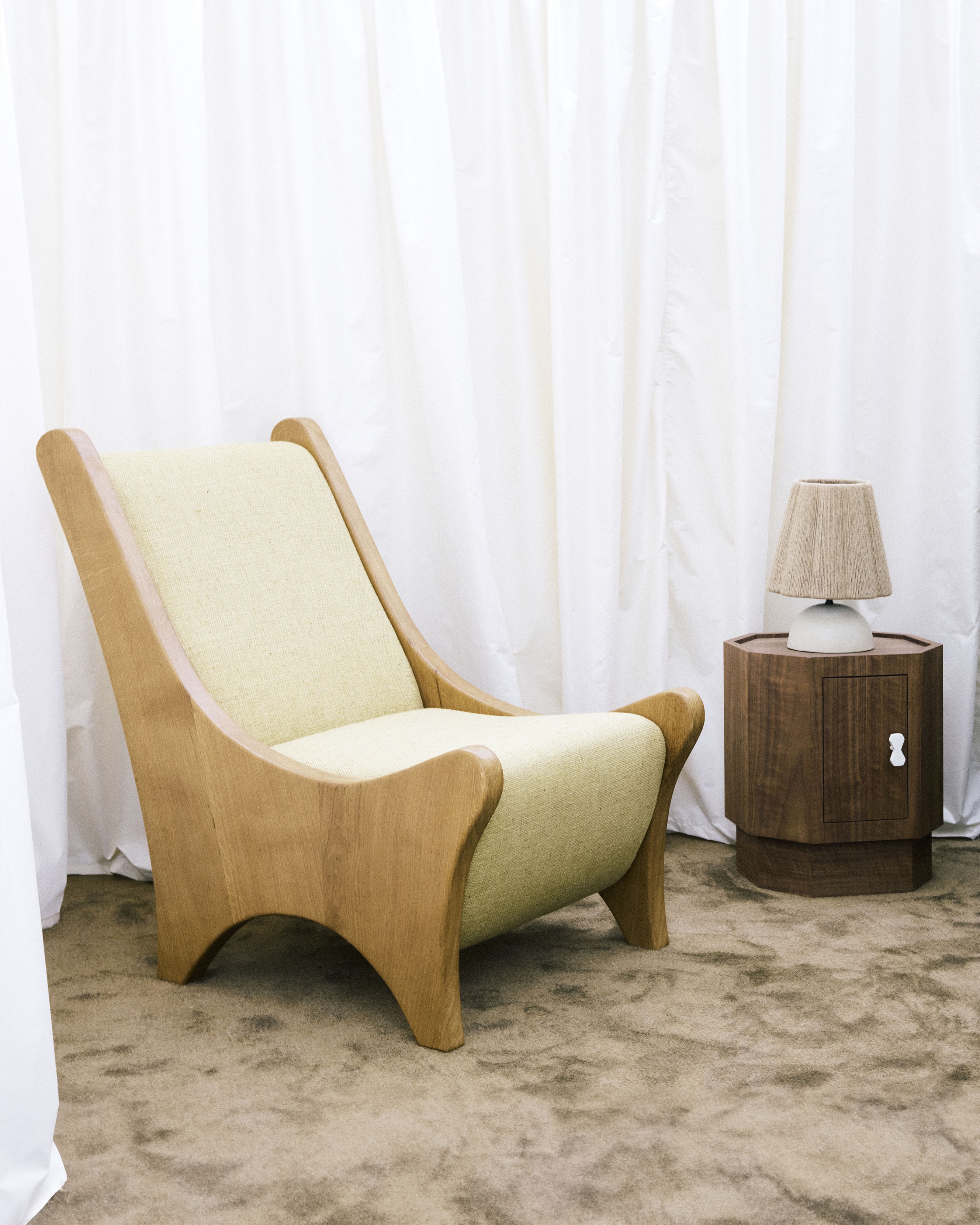 Ebur Editions by Studio Ebur, made of Wood and textured fabric, Oak version, picture 4