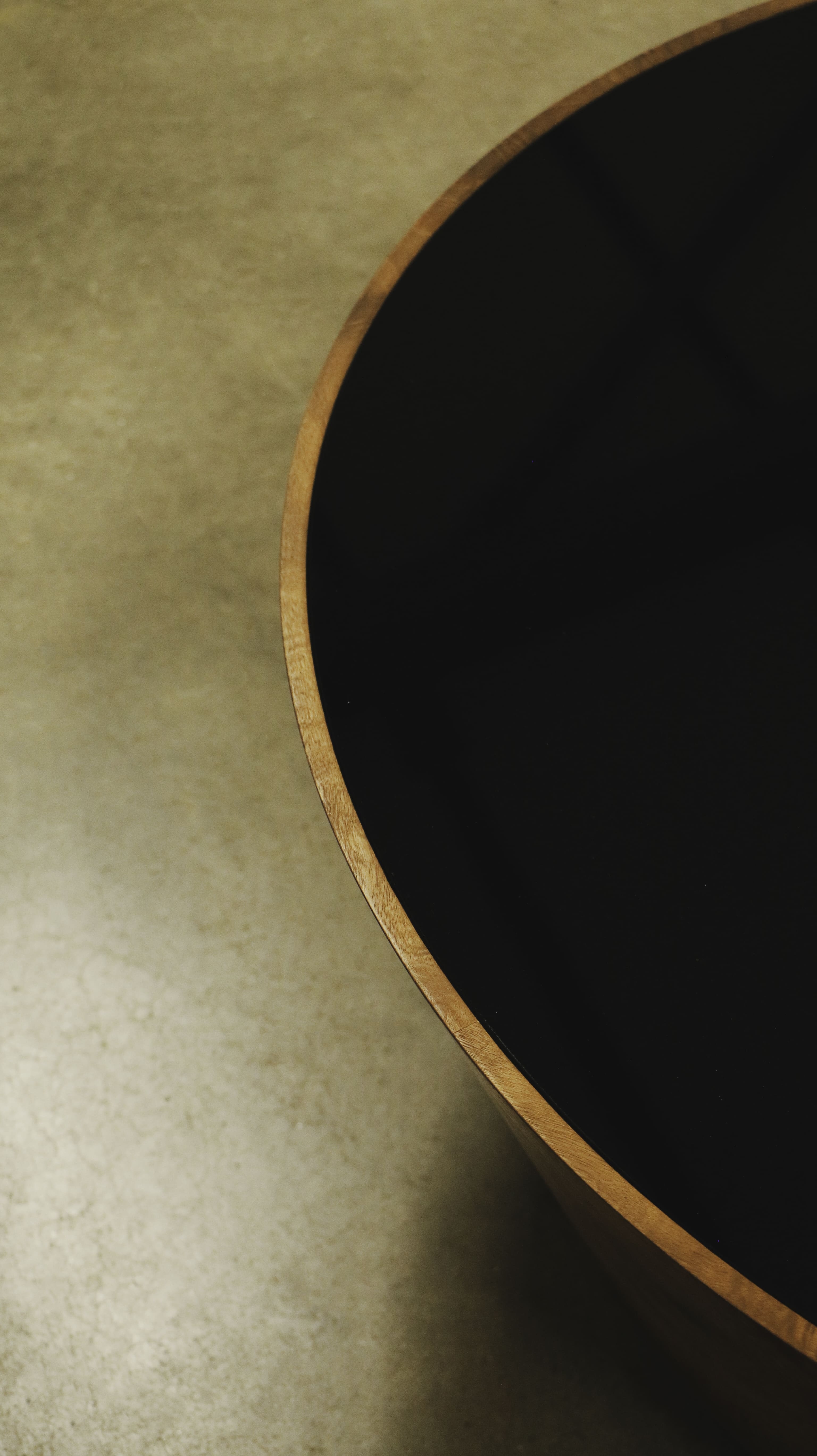 Mise En Scène by Tatjana von Stein, made of Wood and Lacquered Glass, Walnut Burlwood version, picture 3