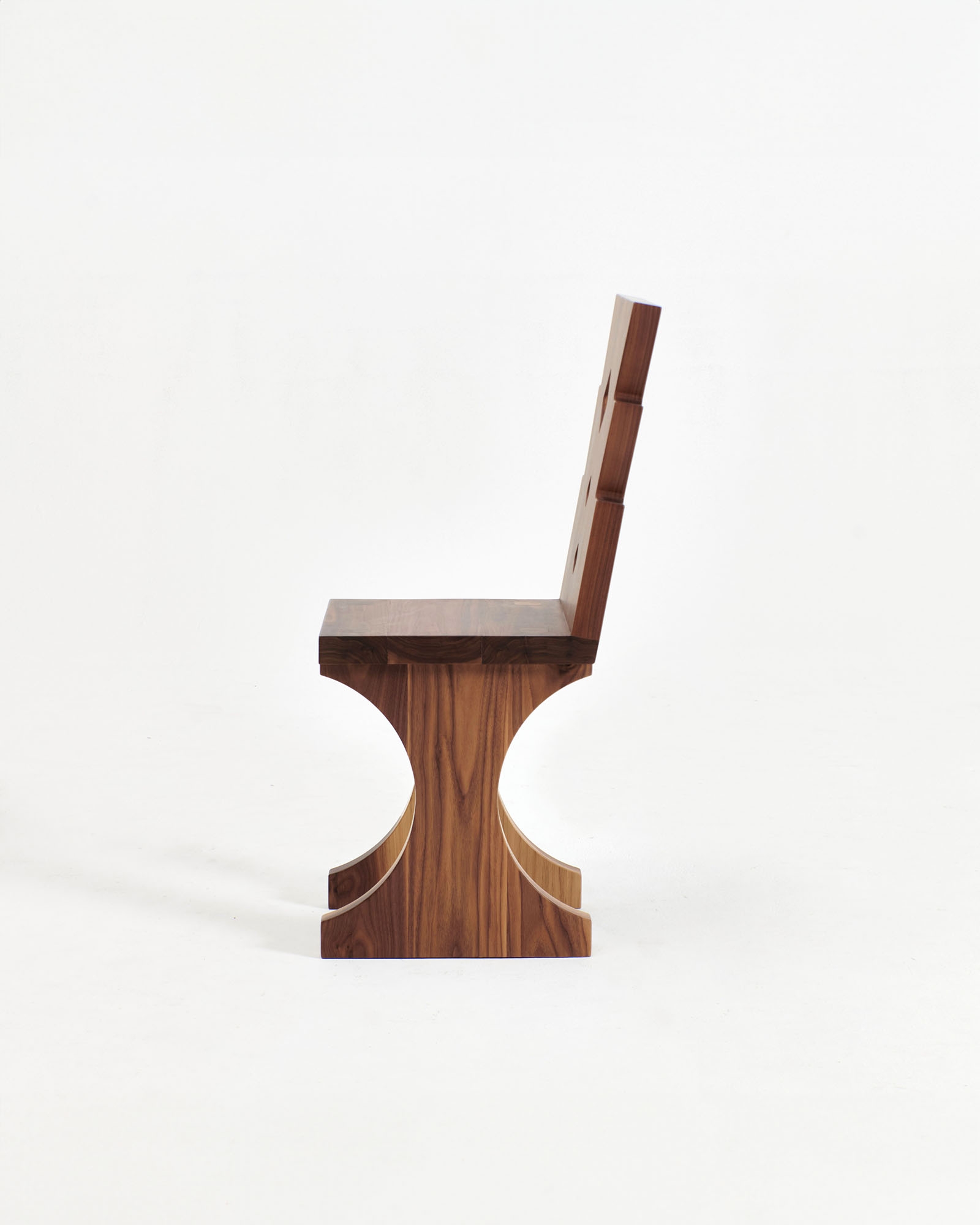 Project 213A Collection by Project 213A, made of Wood and , Walnut version, picture 2
