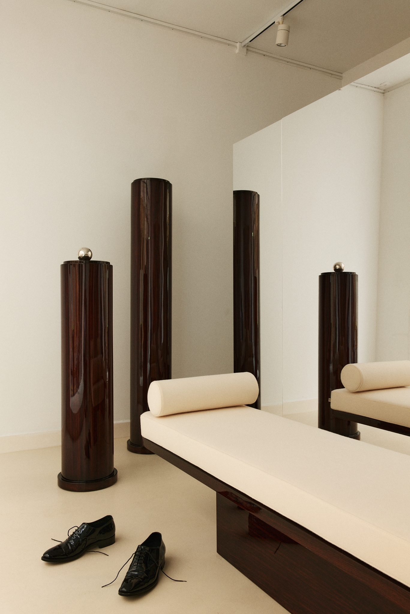 Bench, Trocadero, Marika Dru 08